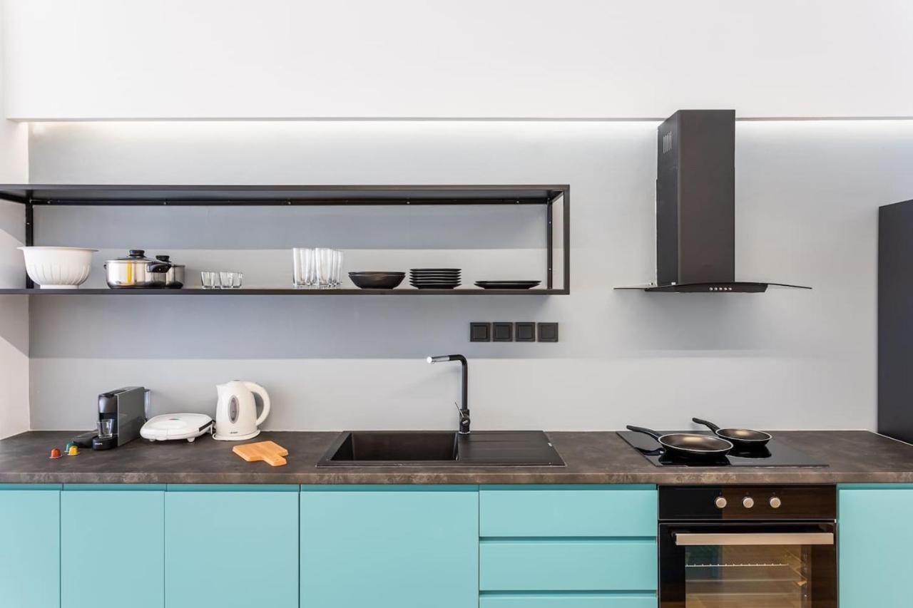 Luxury Penthouse On Akadimias With 2 Bed & 2 Bath Apartment Athena Bagian luar foto