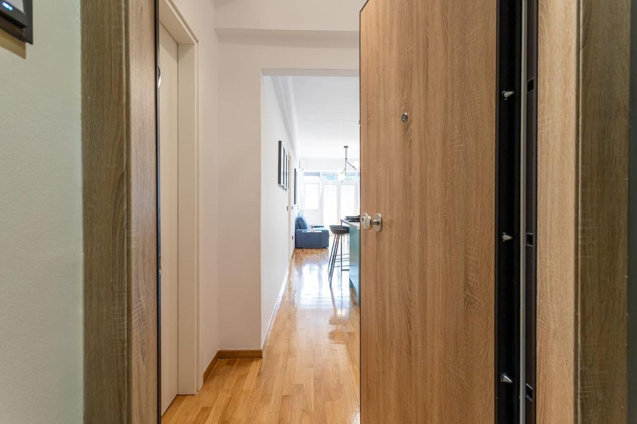 Luxury Penthouse On Akadimias With 2 Bed & 2 Bath Apartment Athena Bagian luar foto